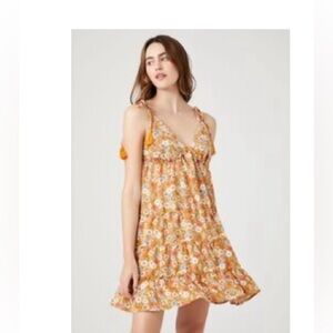 6/$25 Floral mini dress